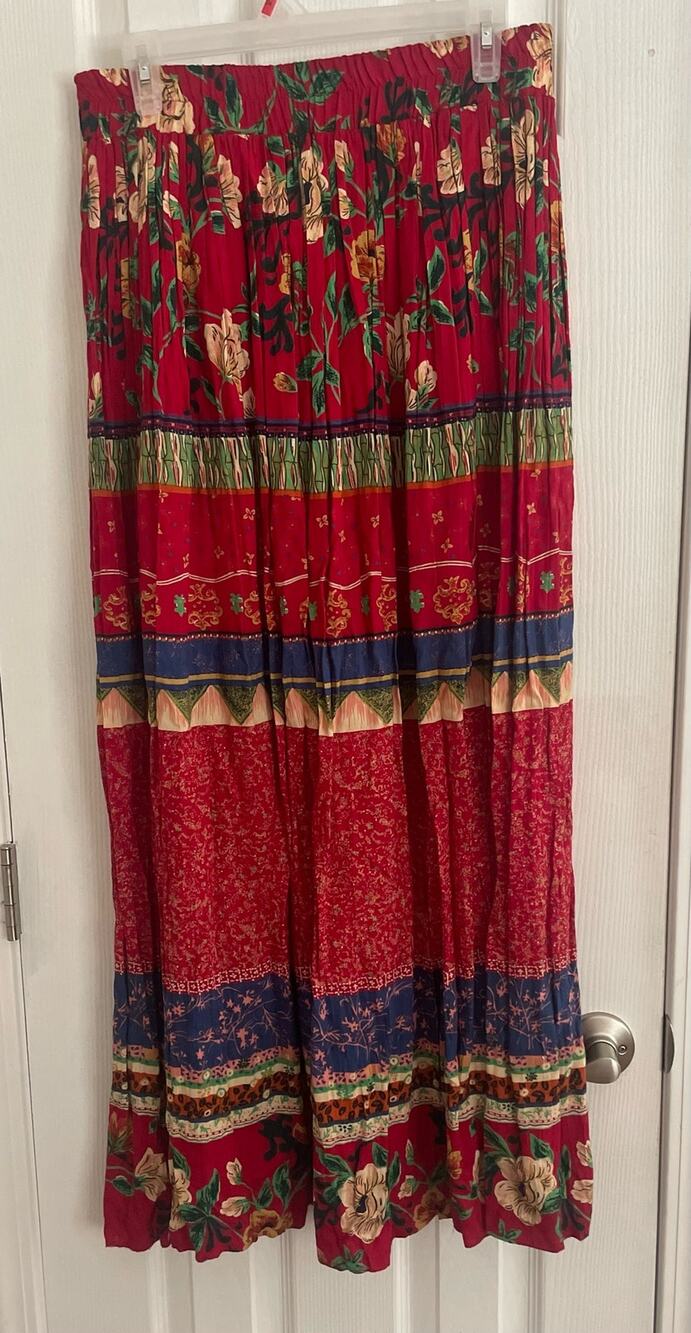 Stone Bridge Peasant Skirt PeekABoo Sleeves  Bin B92